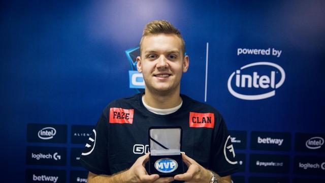 HKA战队官宣退出PCS：暂时停止英雄联盟职业战队